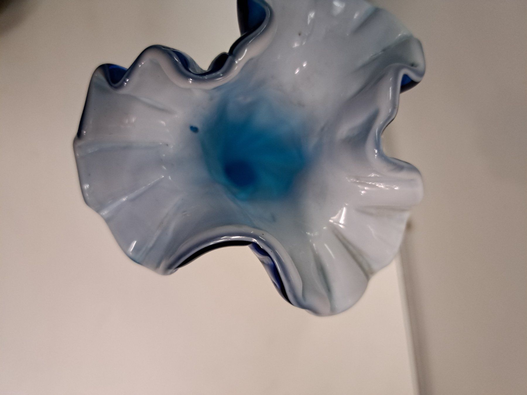 Vasi & Recipienti: Glas-Vase blau – Usato da Grossdietwil venduto da mahsoumi 4