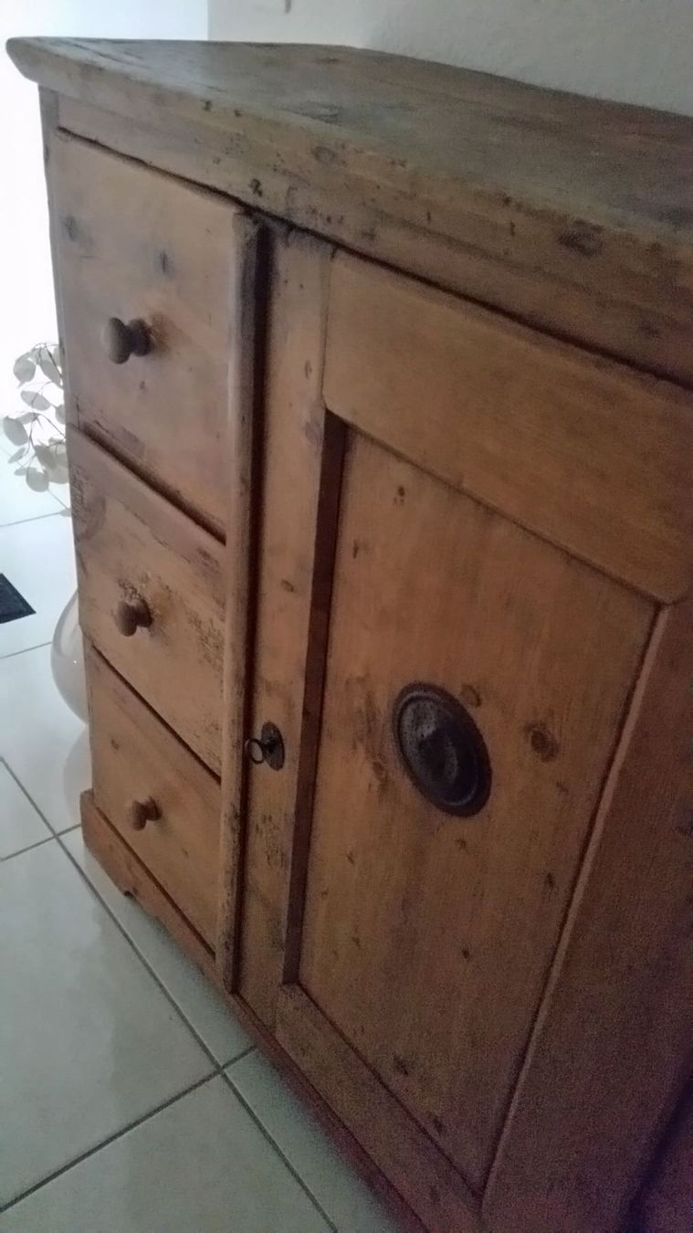 Cassettiere: Antikes Schafraitli – Usato da Walchwil venduto da Zovello 1