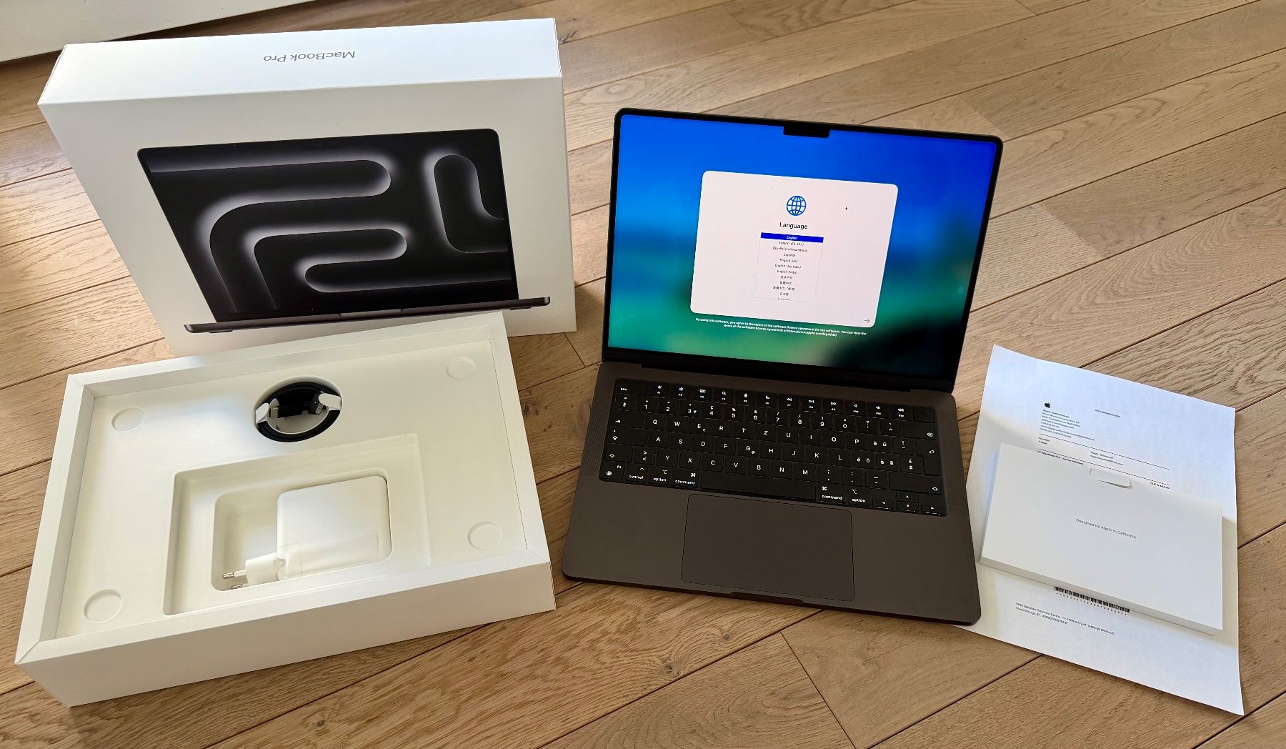 Apple Notebook: Apple MacBook Pro 14" MAX (M3) Space Schwarz – Usato da Wiesendangen venduto da Mib2000