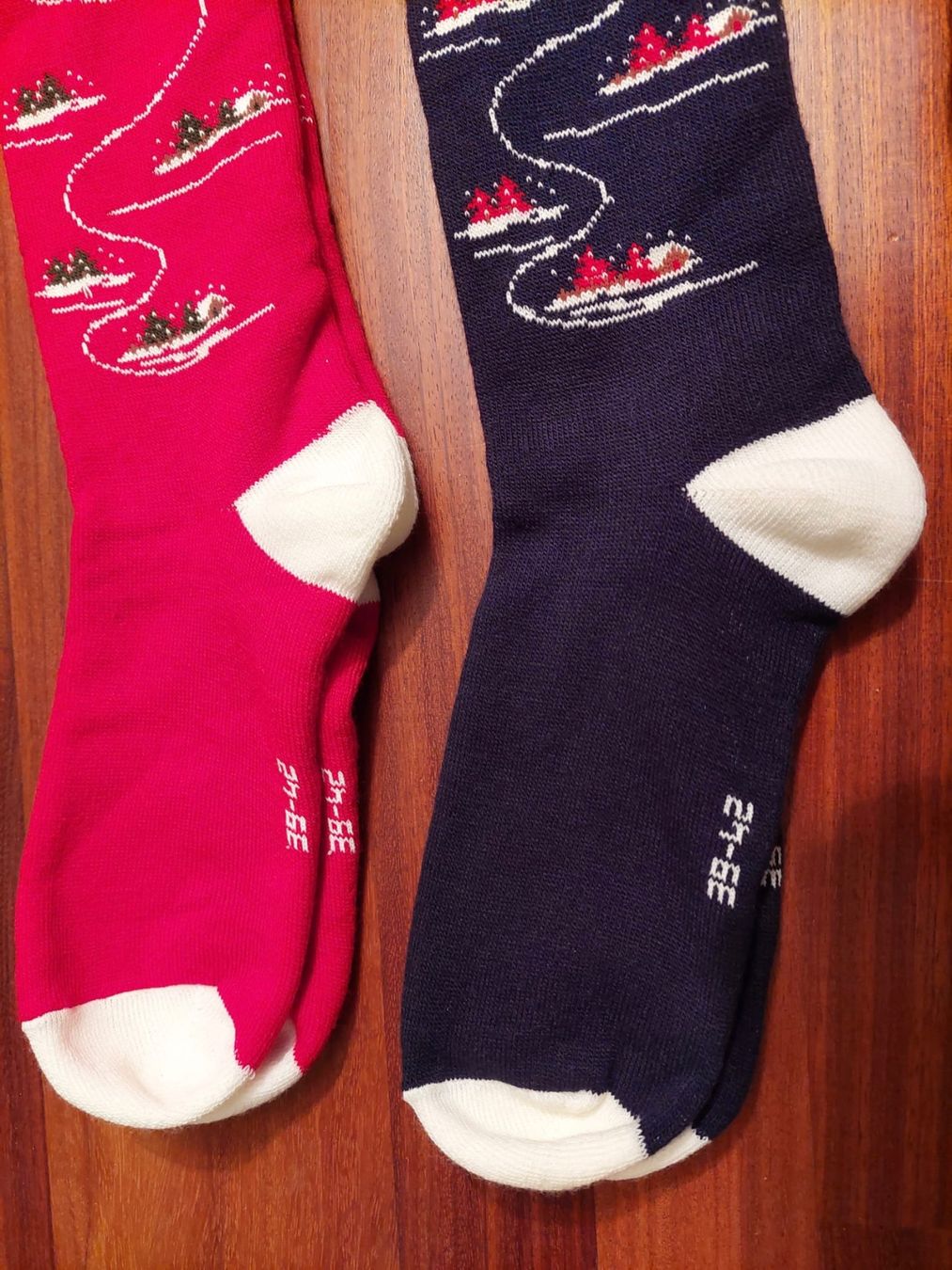 Calze: Socken mit Wintermotiv – Nuovo (secondo la descrizione) da Basel venduto da shirley_gold 5