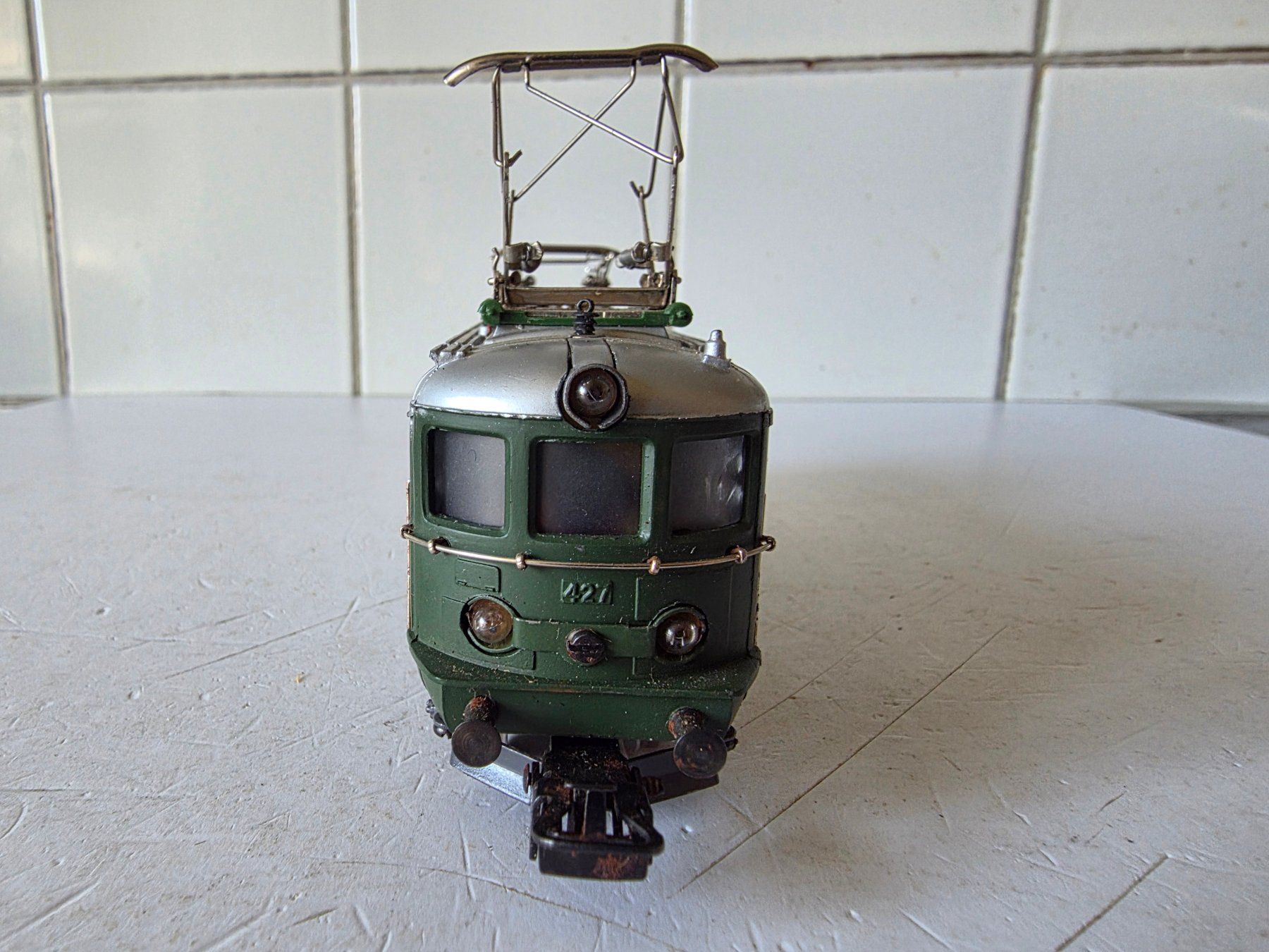 Märklin Modellini di ferrovie: E-Lok SBB Re 4/4, Lok-Nr. 427 – Nuovo (secondo la descrizione) da Seuzach venduto da Loeckeli01 4