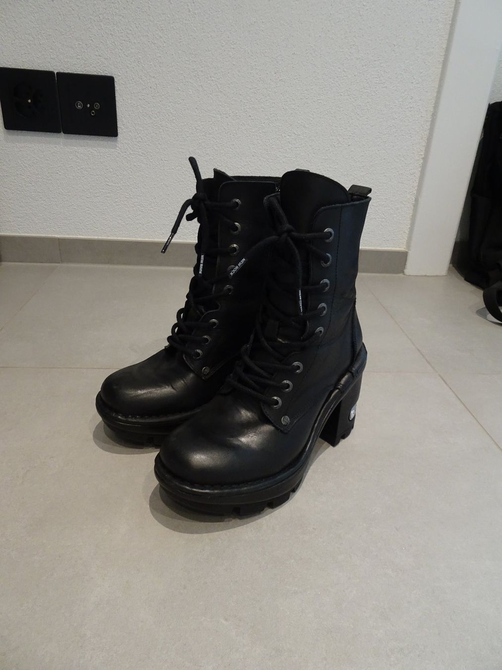 New Rock Scarpe da donna: New Rock Stiefel – Usato da Bern venduto da Maronn 1