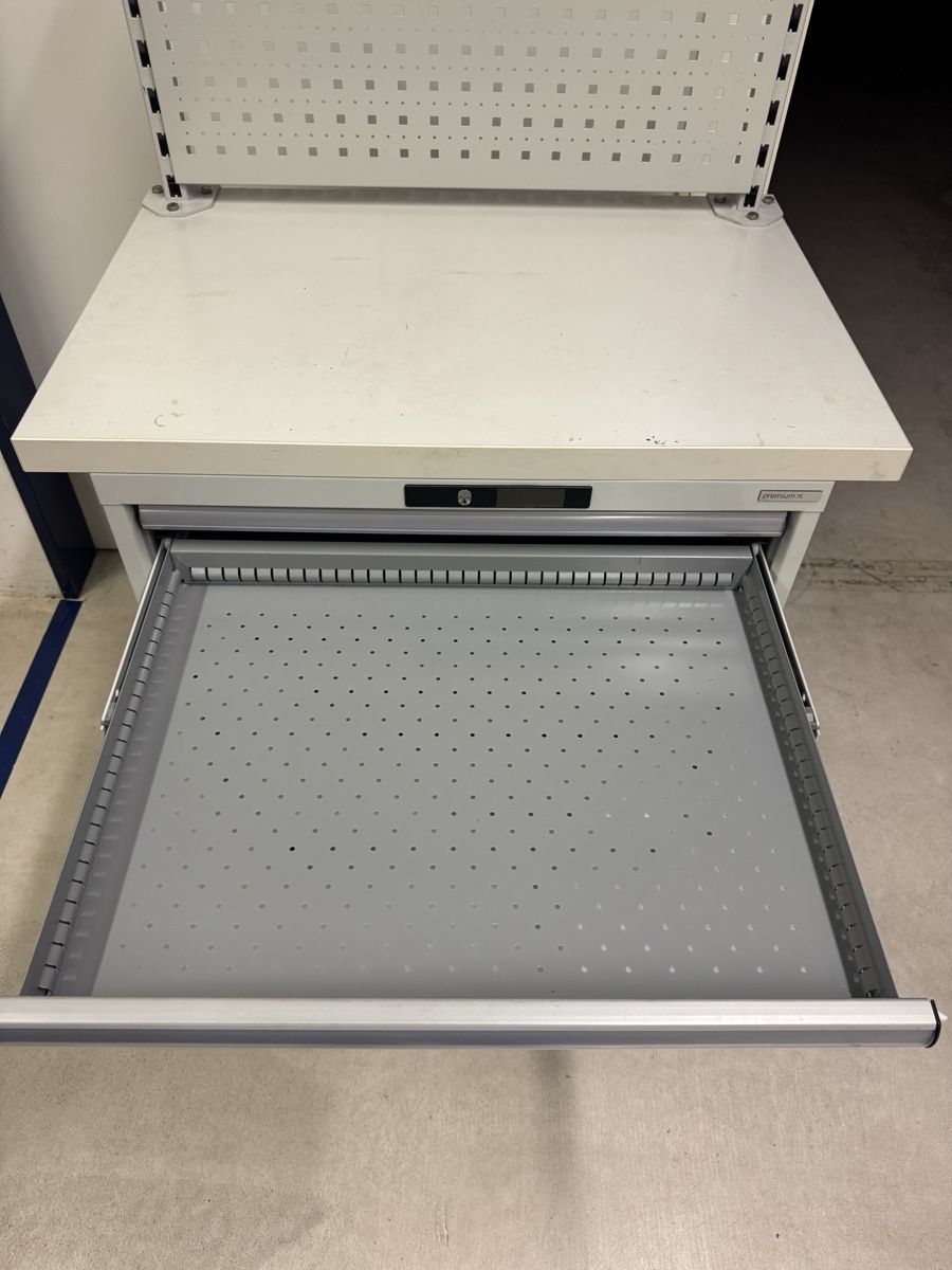 Lista Korpus: Lista, meuble d’atelier – Gebraucht aus Aarberg von SNMachines 4