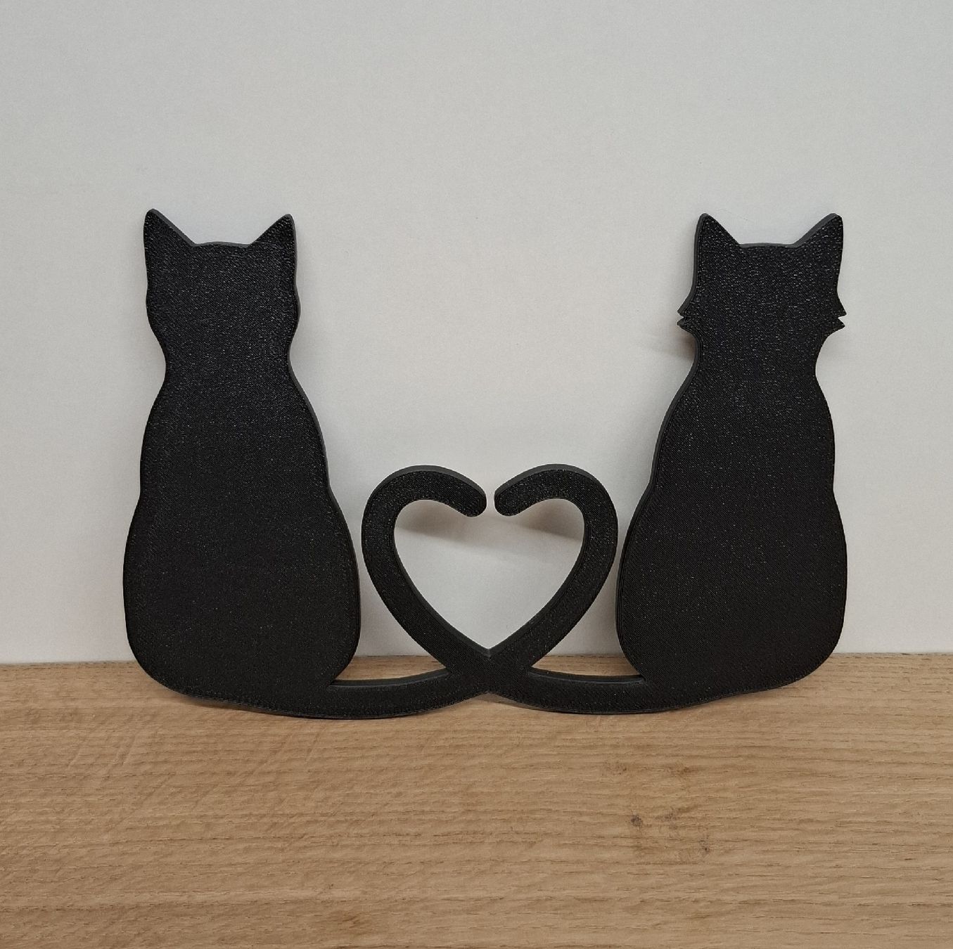Tutte le decorazioni: Katzen Deko-Objekt mit Herz, Geschenk, Katze – Nuovo e nell'imballaggio originale da Zug venduto da marc.attinger