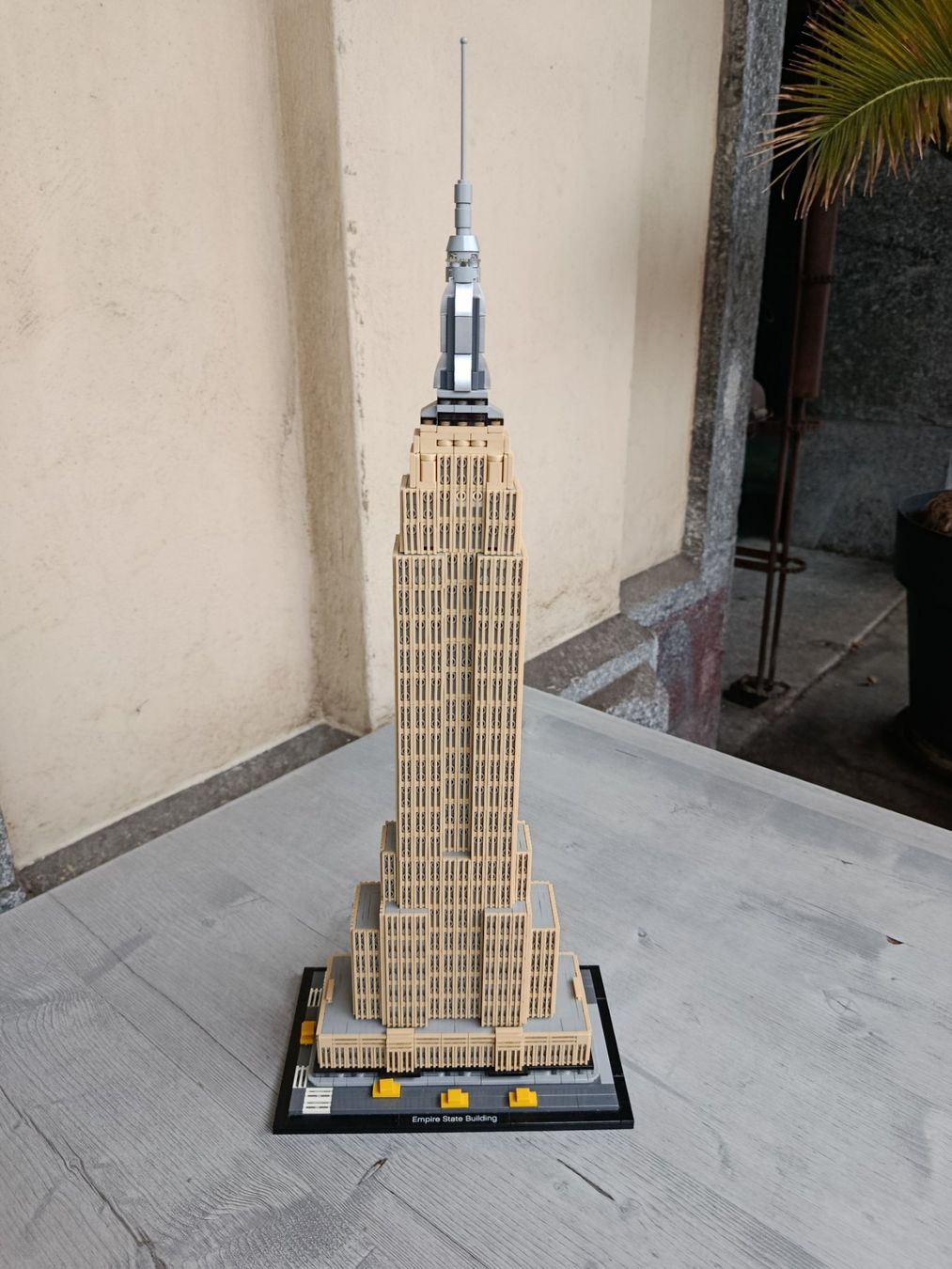 Lego Jouets: Lego 21046 Empire state building – D'occasion à Winterthur par Daisy-elie