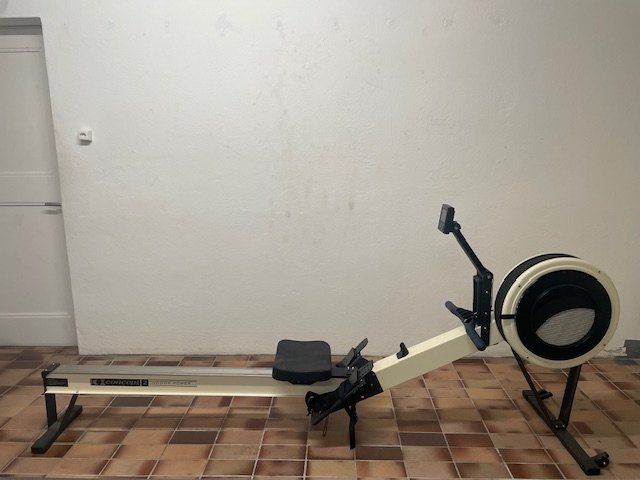 Concept 2 Vélos d'appartement: Ruderergometer Concept 2 Modell C PM 2 – D'occasion à Thalwil par Sams108