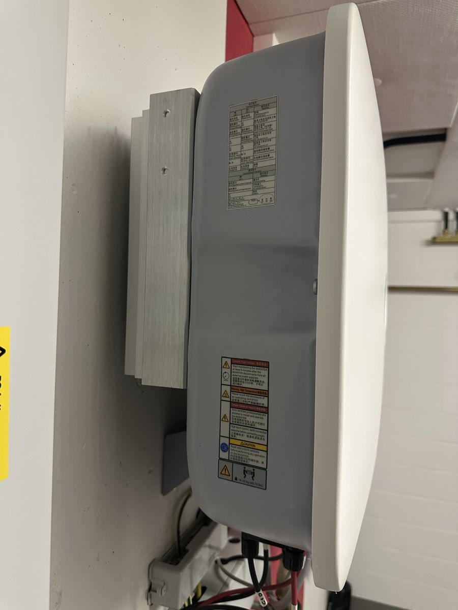 Wechselrichter: Huawei Wechselrichter SUN2000-20KTL-M2 – Gebraucht aus Alchenstorf von Velofahrt 3