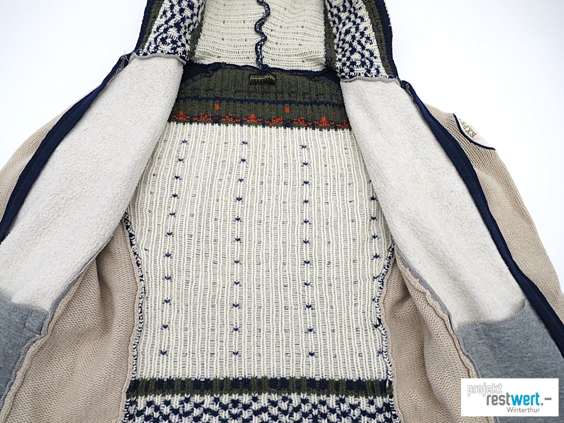 Napapijri Giacche: NAPAPIJRI - Strickjacke Damen S – Usato da Winterthur venduto da Restwert_Winterthur 3