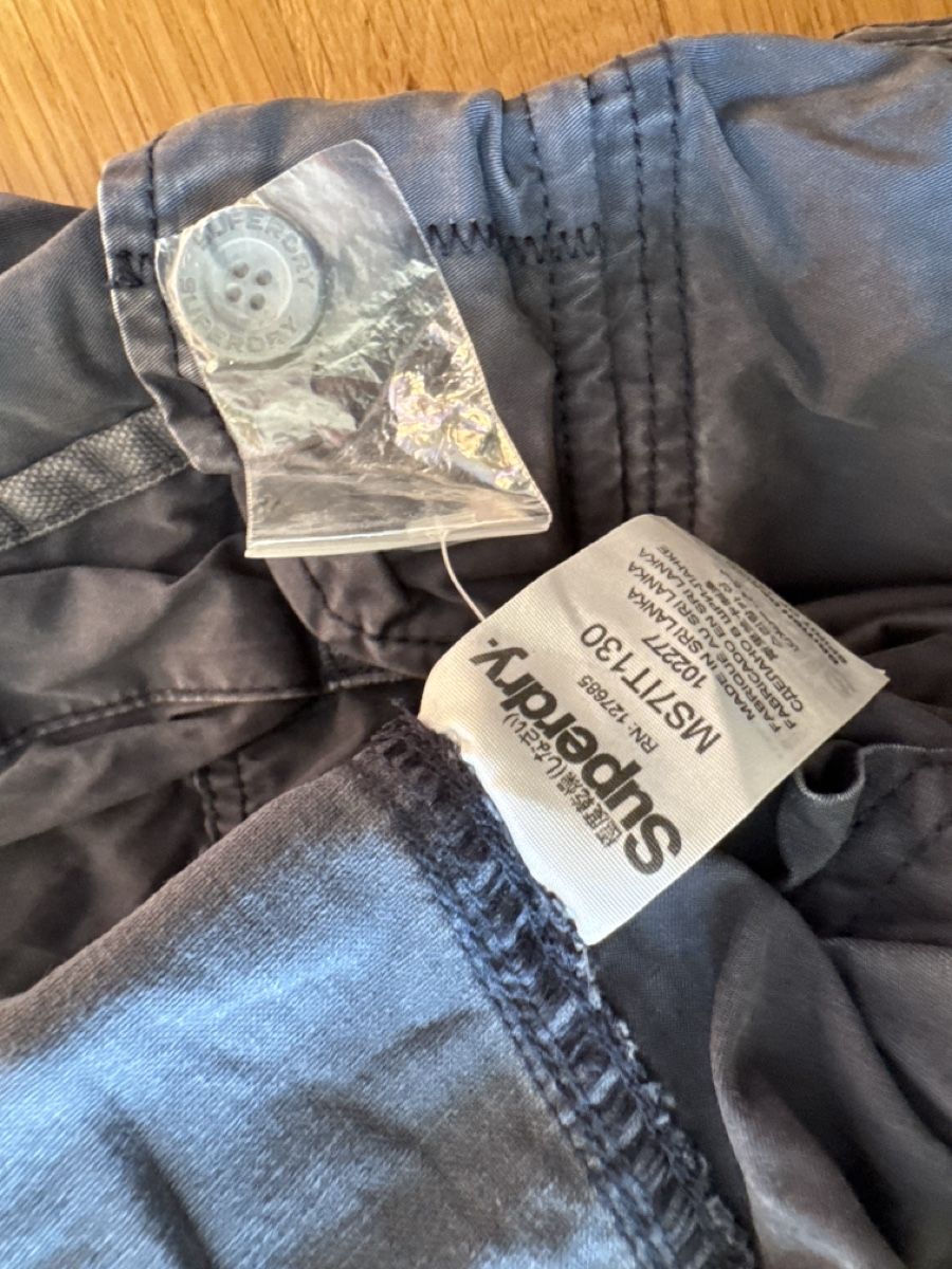 Superdry Hosen: Superdry Shorts Gr. M  – Gebraucht aus Mauren von ducducturi 4