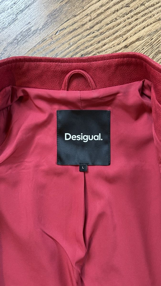 Desigual Vestes: Rote Desigual Jacke, Kunstleder, Grösse L – D'occasion à Winterthur par Tanja151274 3