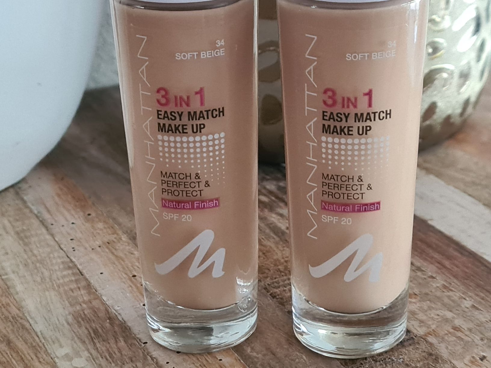Make-up: (2 flacons) Fond teint crème "MANHATTAN"Soft Beige 34/SPF20 – Nuovo e nell'imballaggio originale da Etoy venduto da MyStyleMyMode 1