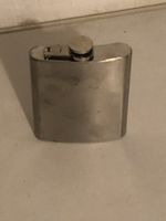 Flachmann Edelstahl 7 oz Silber Farbe gebrauchter Zustand
