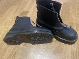 Dr. Martens Plateau Boots mit Reissverschluss