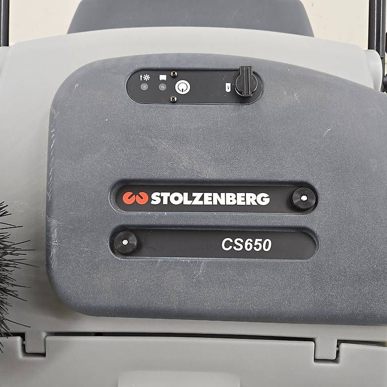 Tutte le macchine: Kehrmaschine Numatic Cross Sweep CS650 – Usato da Wolhusen venduto da Gastrorampe 5