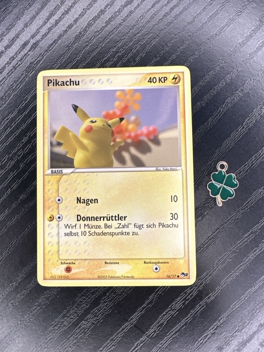 Pokémon Carte collezionabili: Pikachu 16/17 Series 2 Population 2005 NM – Usato da Uster venduto da Neonschwarz