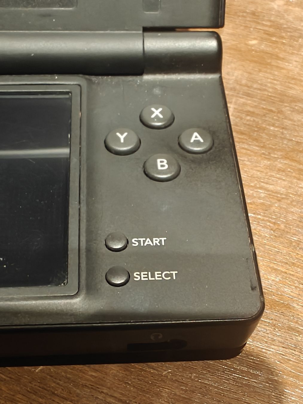 Nintendo Console: Nintendo DSi Schwarz Konsole – Usato da Malans GR venduto da mesmen 3