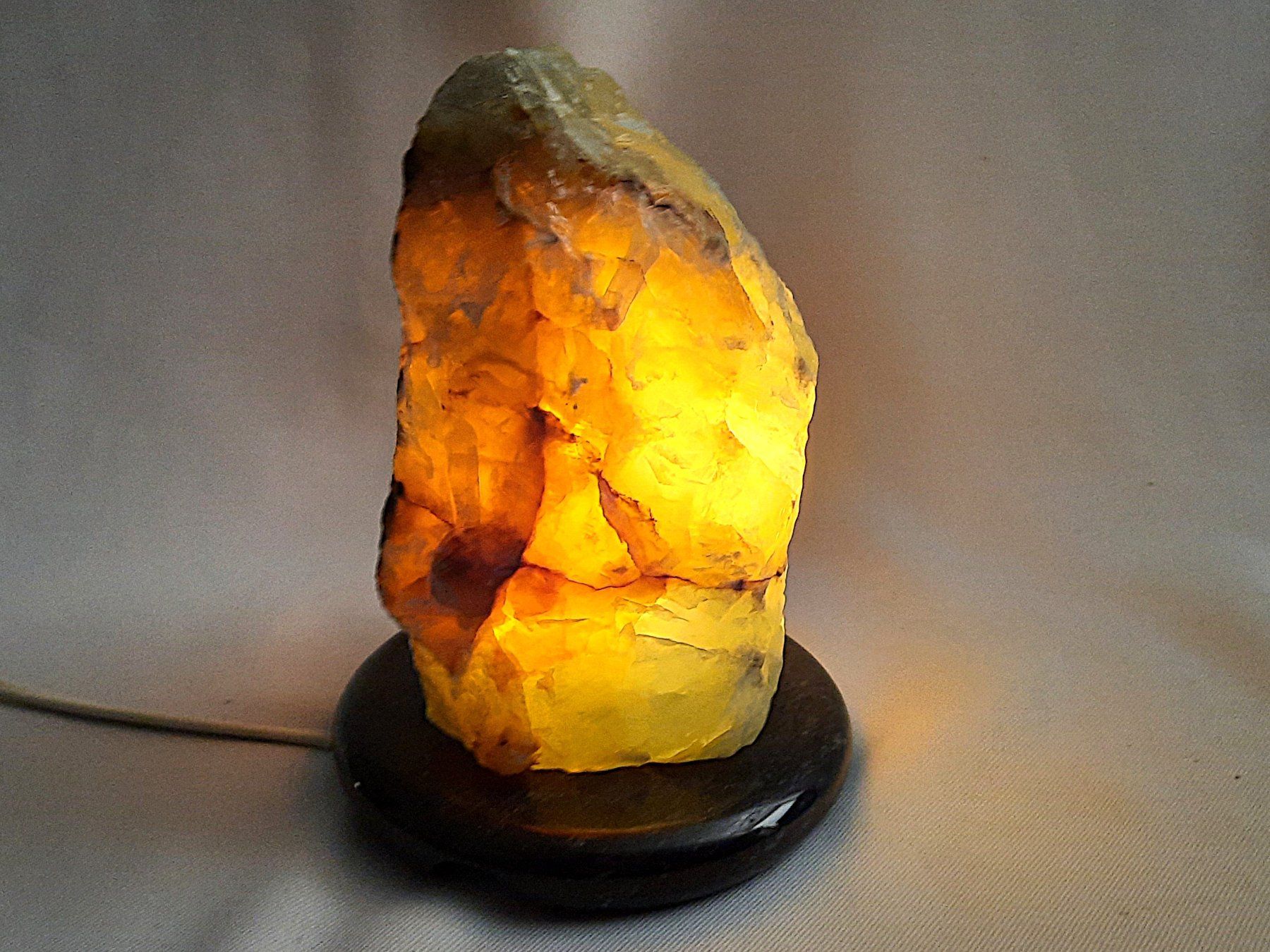 Lampade: Grüner Calcit Steinlampe – Usato da Beinwil am See venduto da Restwert_Beinwil