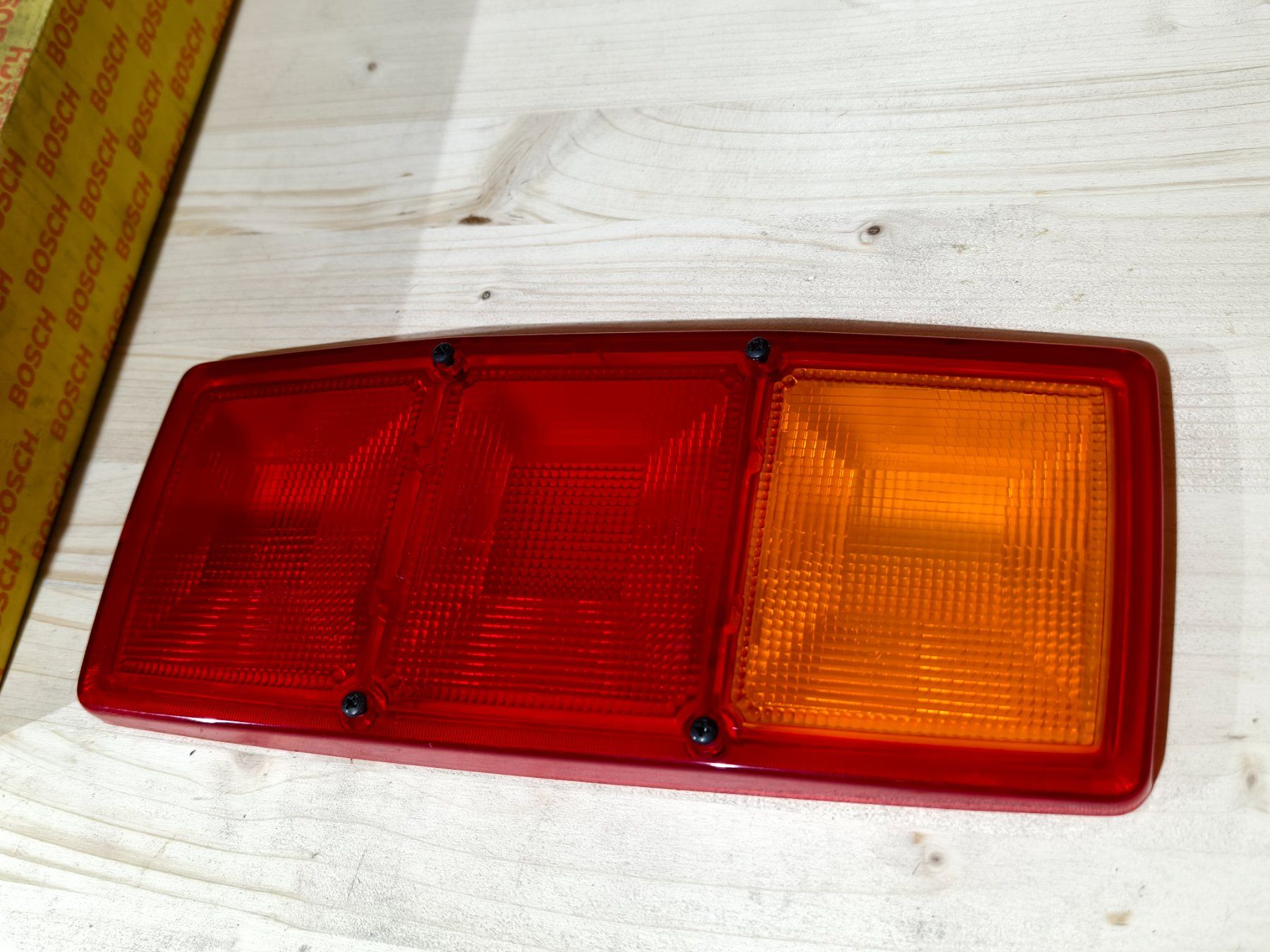 Bosch Tutti pezzi di ricambio auto: Original BOSCH Lichtscheibe Streuscheibe 1 305 620 959 – Nuovo (secondo la descrizione) da Ottoberg venduto da KingTony 4