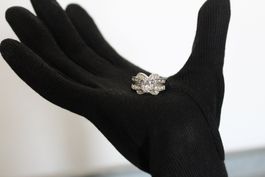 Ring mit Strasssteine , Gr.53 - 16.9