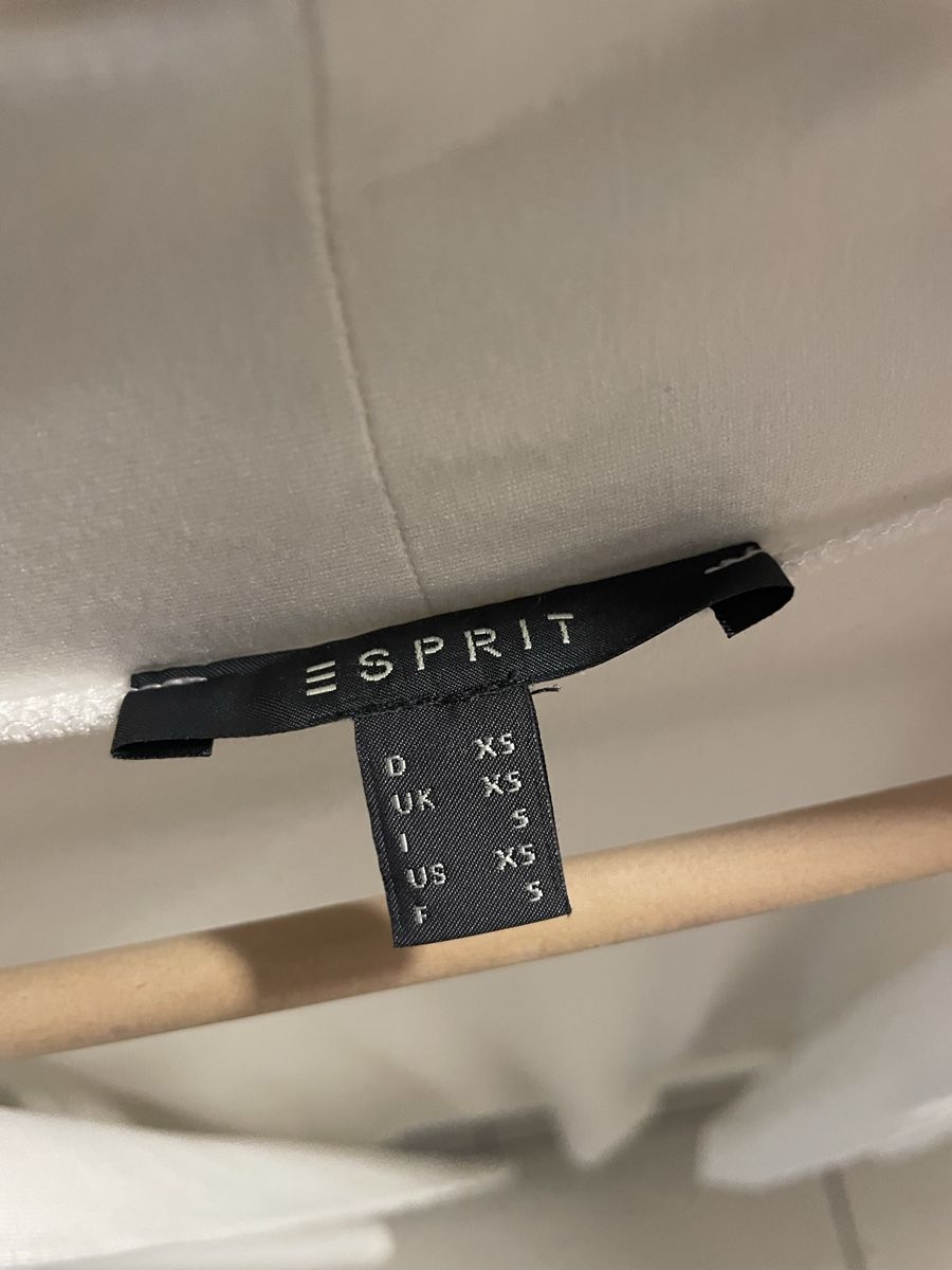 Esprit Maglioni & Felpe: 2 Esprit Shirtjacken in Grösse XS – Usato da Beckenried venduto da BaMe84 2