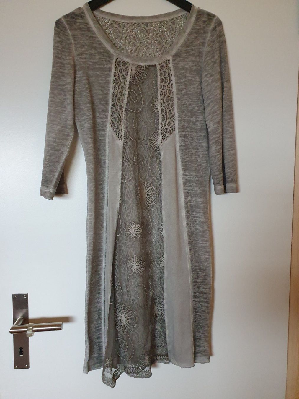 Robes: Damenkleid – D'occasion à Steffisburg par gondolina