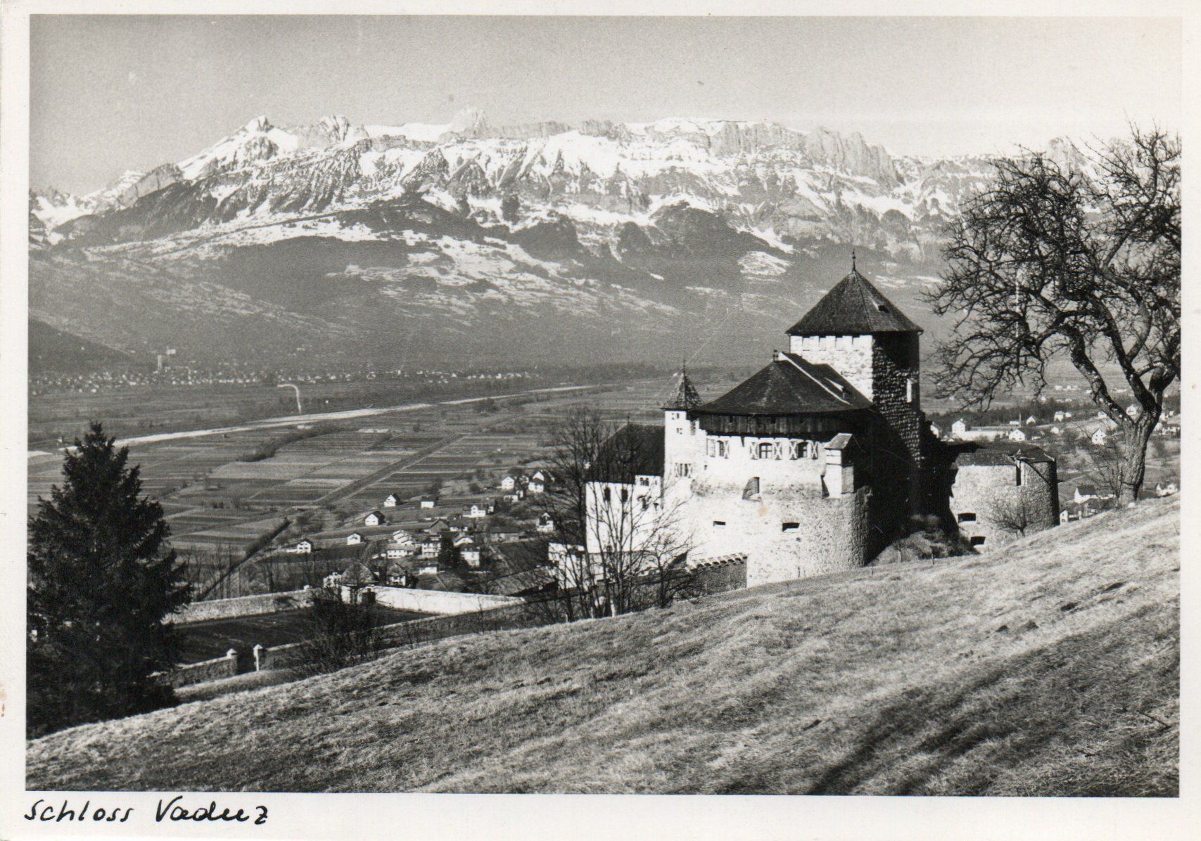 Cartoline postali: Schloss Vaduz – Nuovo (secondo la descrizione) da Melano venduto da pisonsdro