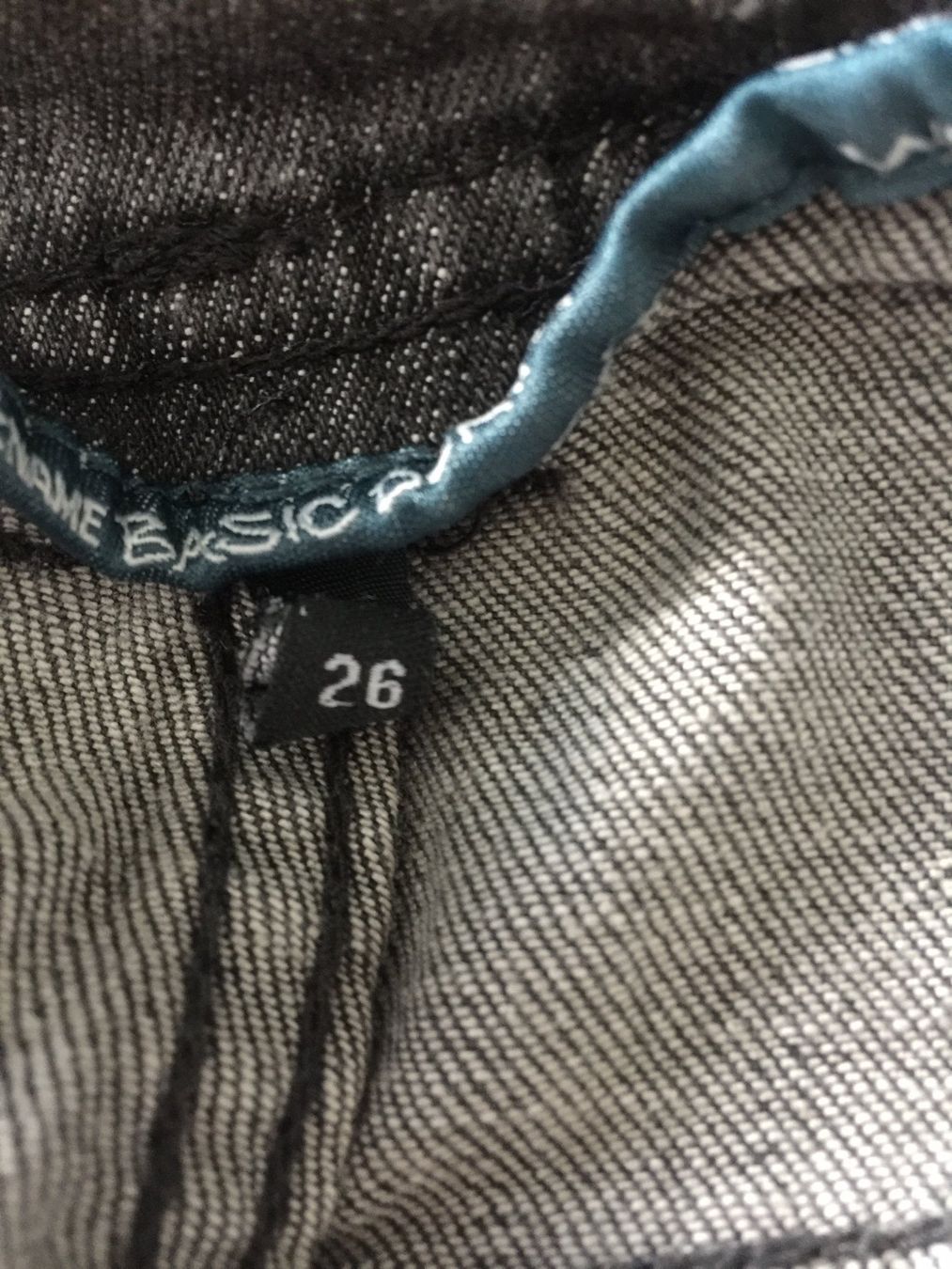 Jeans: NEU: Jeans Gr. 26 – Nuovo (secondo la descrizione) da Lachen venduto da Reeci 4