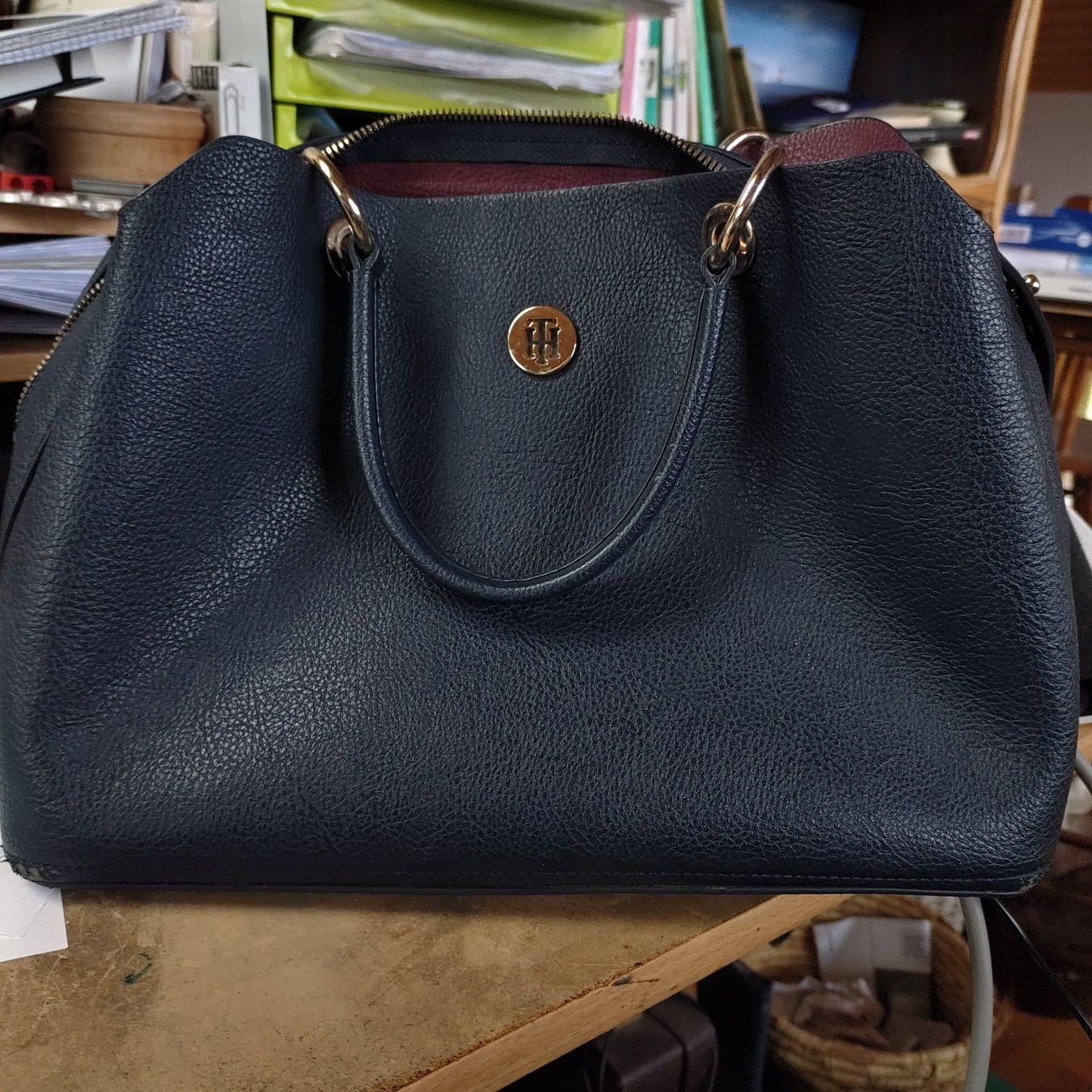 Tommy Hilfiger Borse da donna: Sac de dame – Usato da La  Tour-de-Trême venduto da Kotochunko