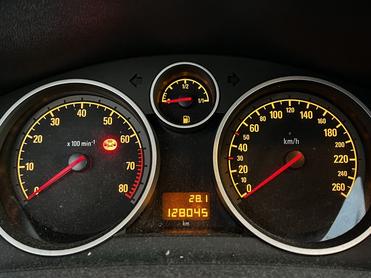 Opel Automobili: Opel Zafira 7-Plätzer – Usato da Sursee venduto da gas_8n5t 9