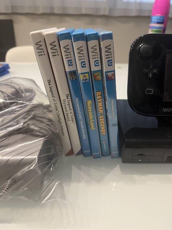 Konsolen: Nintendo Wii U + 6 Spiele – Gebraucht aus Zürich von jes_ppg2 1