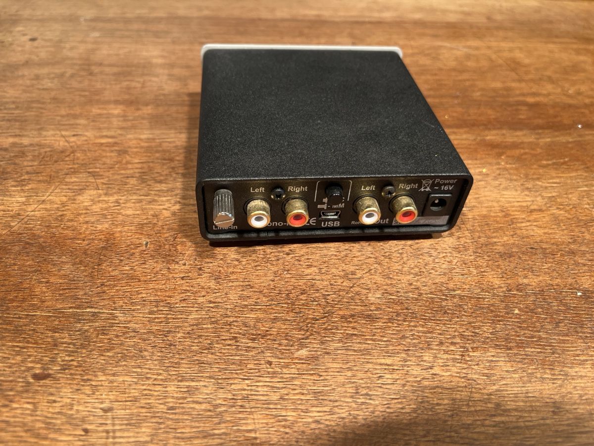 Pro-ject Amplificatori: Pro-Ject Phono Box USB V – Usato da Männedorf venduto da Crew2 3