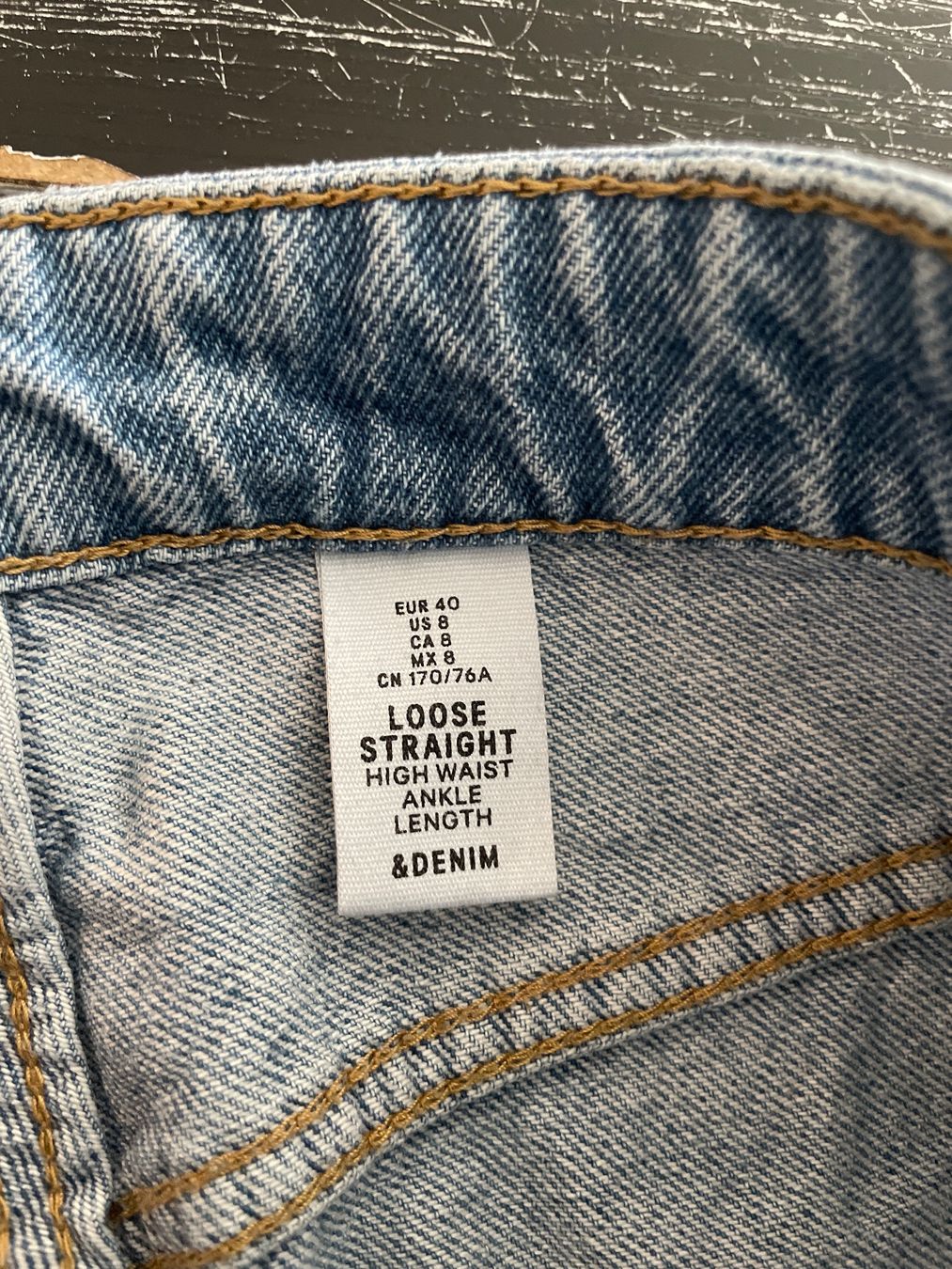 H&M Pantaloni: Jeans H&M EUR 40 – Usato da Schlossrued venduto da Julio25 2