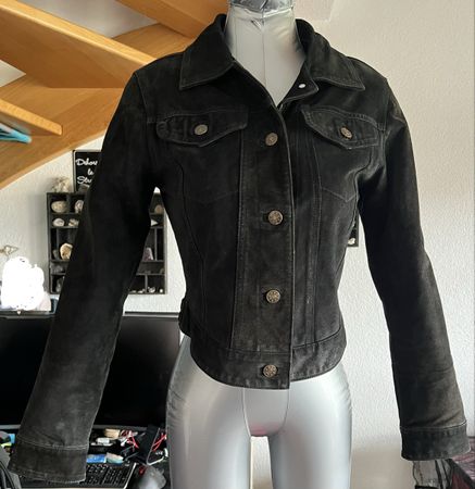 Veste en daim Viva la Vic, taille 2, comme neuve!