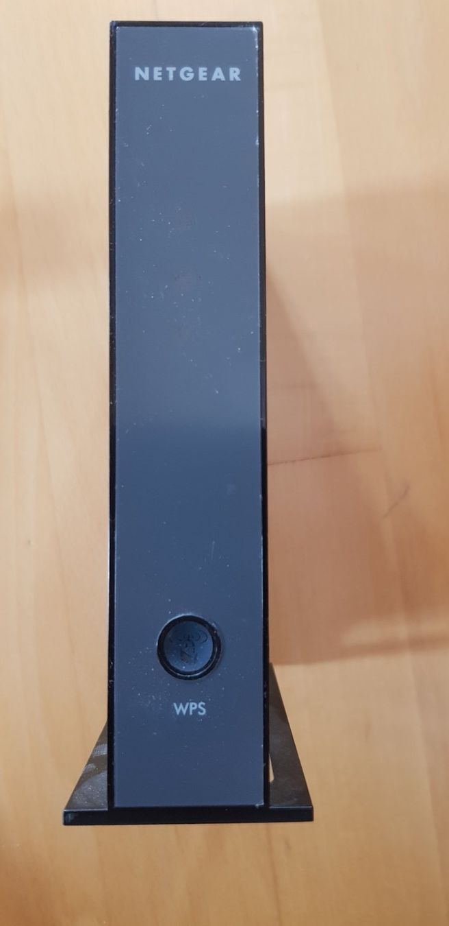 Netgear Modems & Router: NETGEAR – Gebraucht aus Schaffhausen von beny06