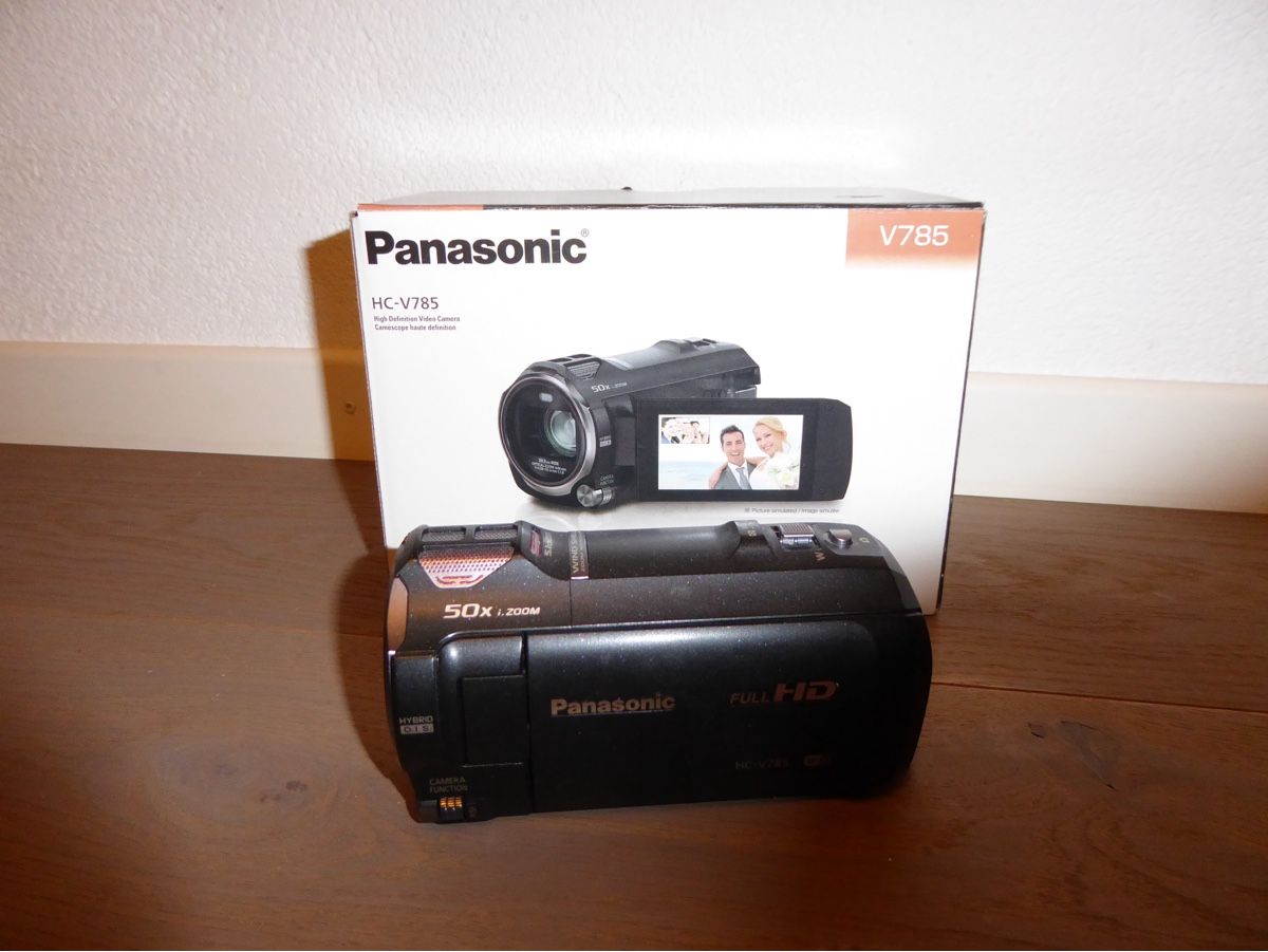 Panasonic Videocamere: Panasonic V785 HC-V785 Camcorder – Nuovo (secondo la descrizione) da Flims Dorf venduto da fad_8n6y