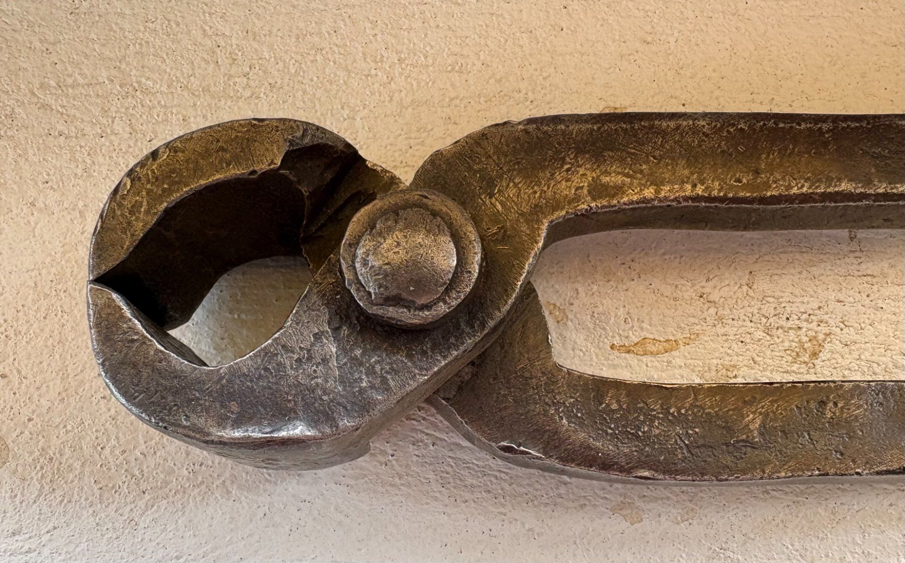 Tutti gli attrezzi: VINTAGE EISEN SCHMIEDEZANGE – Usato da Ostermundigen venduto da wini63 1