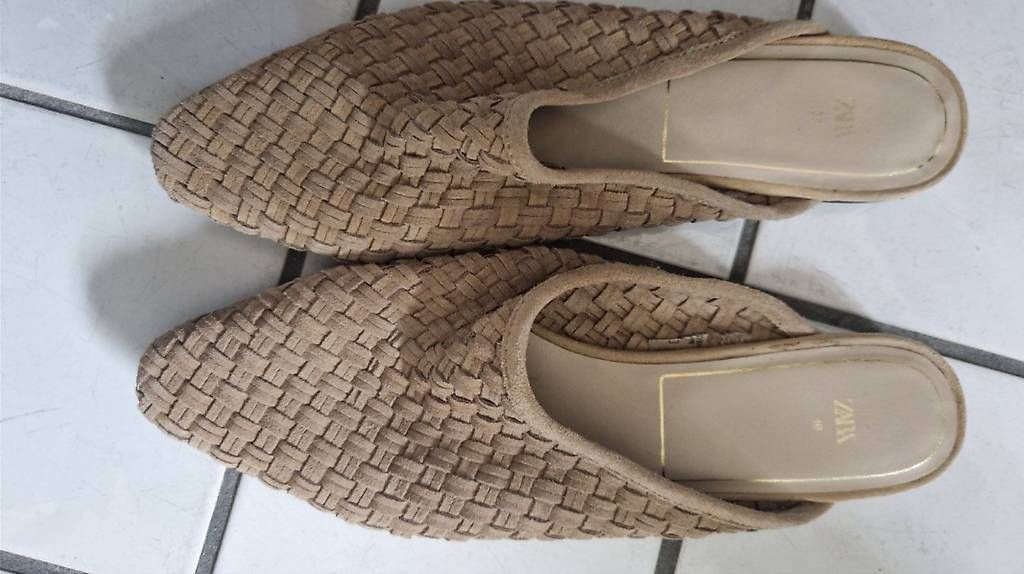 Damenschuhe: Zara Sommerschuhe Grösse 39 – Gebraucht aus Ennetbaden von bargainhunterin