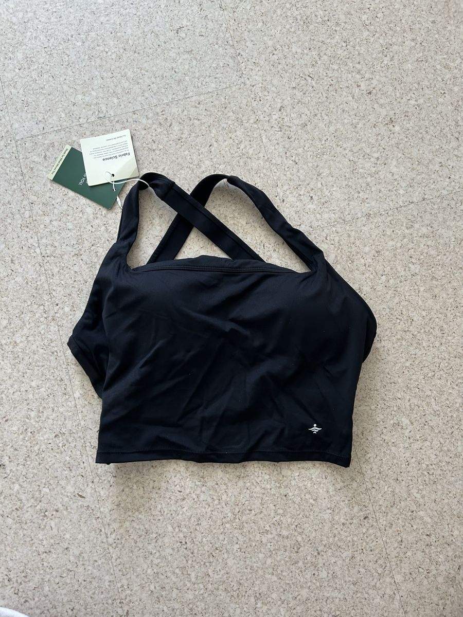 Halara Top: NEU Sportoberteil M - schwarz – Nuovo e nell'imballaggio originale da Oberengstringen venduto da RebiSteen