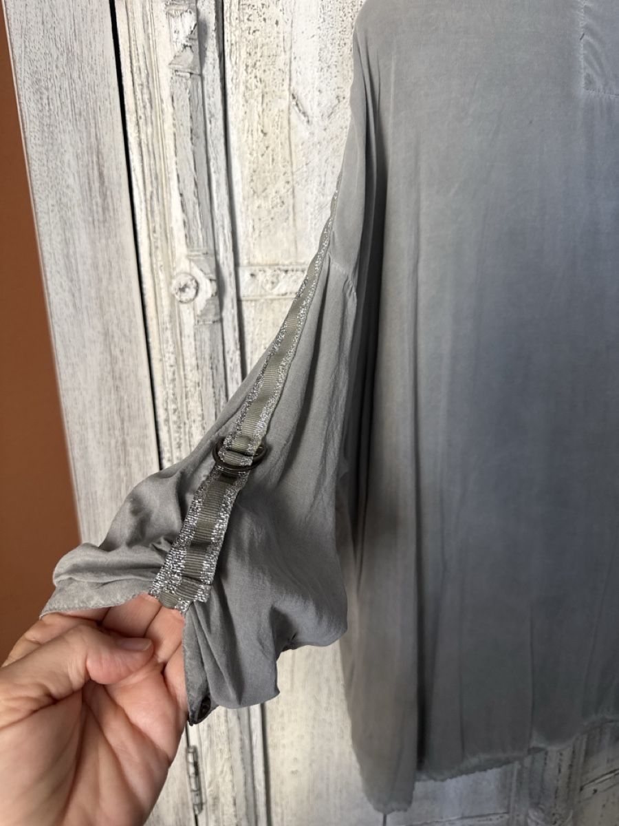 Soccx Blusen: SOCCX Bluse in Farbe khaki Grösse M – Gebraucht aus Buchs ZH von Speedy01037 1