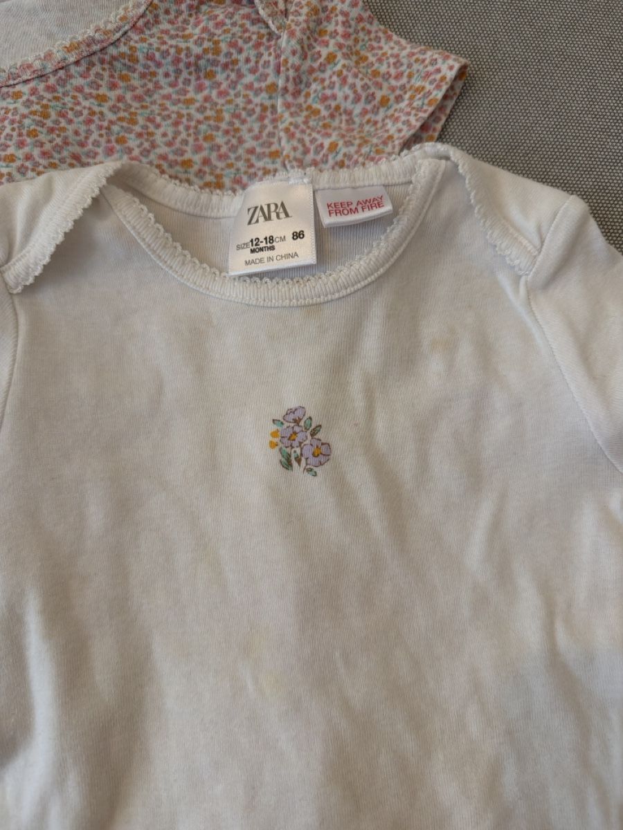 Zara Ensembles coordonnés: 4 Bodies von Zara Grösse 86 – D'occasion à Zürich par Circularrocks 2
