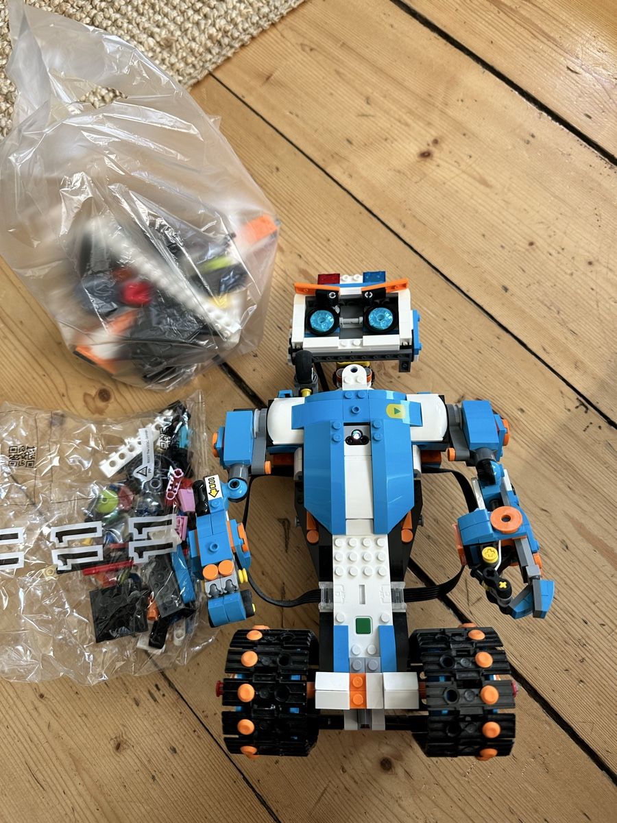 Lego Giocattoli: LEGO Boost Creative Toolbox 17101 – Usato da Zürich venduto da Rubiwarren 2