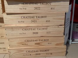 Château Talbot 30 bouteilles 75cl année 2018-2022 en caisse