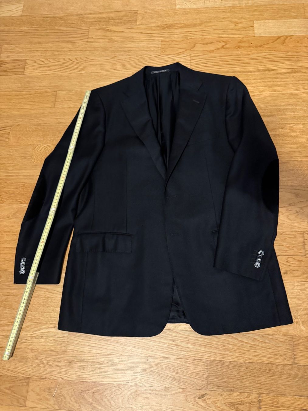 Corneliani Giacche: Blazer / Sakko Corneliani Gr. 52 – Usato da Staufen venduto da MARINTSUM