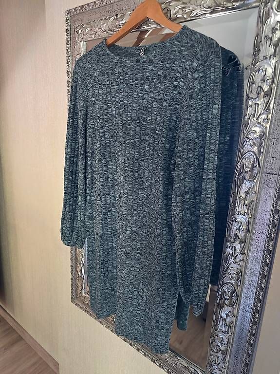 Vestiti: Schöbes, leichtes Strickkleid Gr. S – Usato da Reute AR venduto da Angelwungs