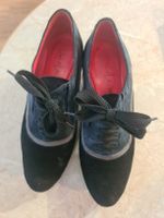 Damenschuhe mit Schnürung Grösse 38.5 gebraucht
