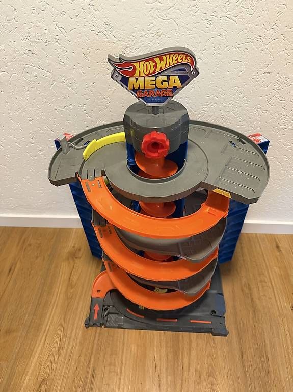 Jouets: Autospielzeug – D'occasion à Rothenburg par Hari.A 3