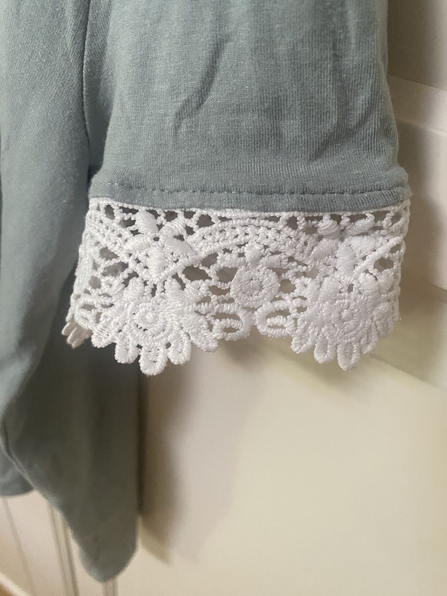 Blusen, T-Shirts & Tops: T-Shirt Gr. S – Gebraucht aus Meggen von mavmav 1