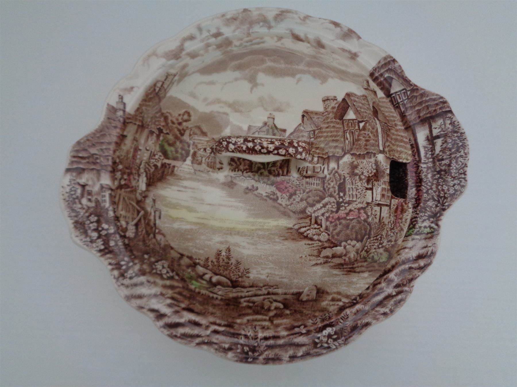 Ciotole: Schüssel-Terrine Johnson Bros England – Usato da Chur venduto da omonia 4