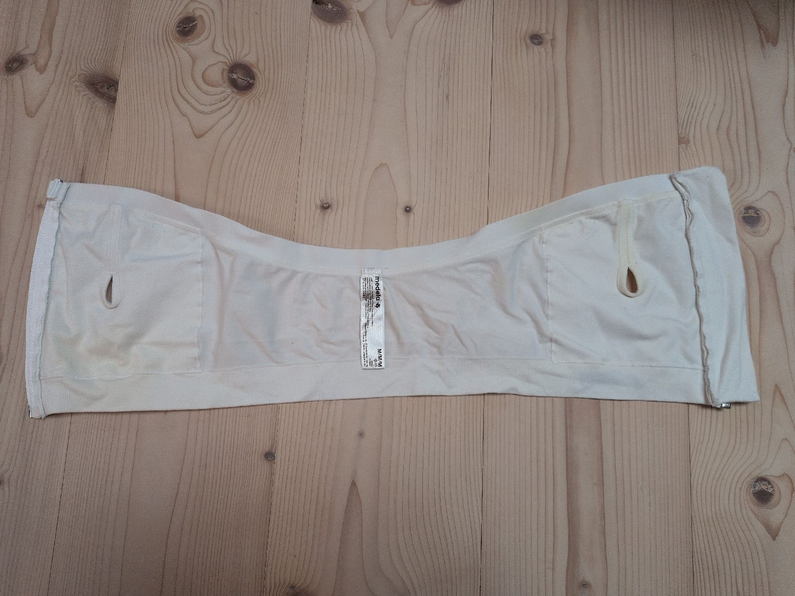 Medela Stillzubehör: Medela Pump BH Gr.M – Gebraucht aus Oberhelfenschwil von Tattar 3