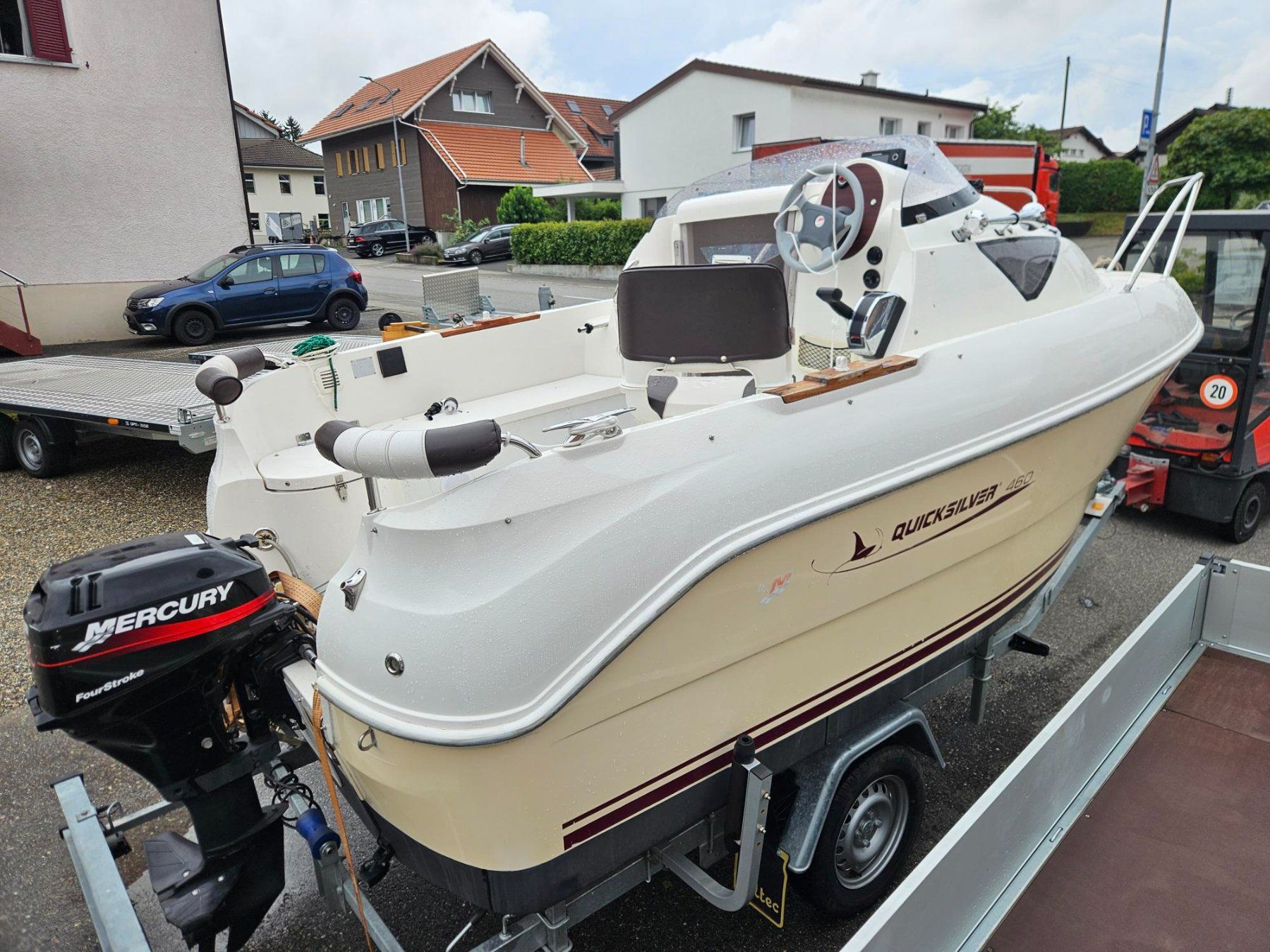 Quicksilver Bateaux: Motorboot Quicksilver cabin 460 / 8 PS – D'occasion à Gunzgen par HofmannAnhaenger 2